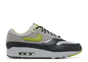 Day To Night Nike Air Max 1 HUF Pear Green
