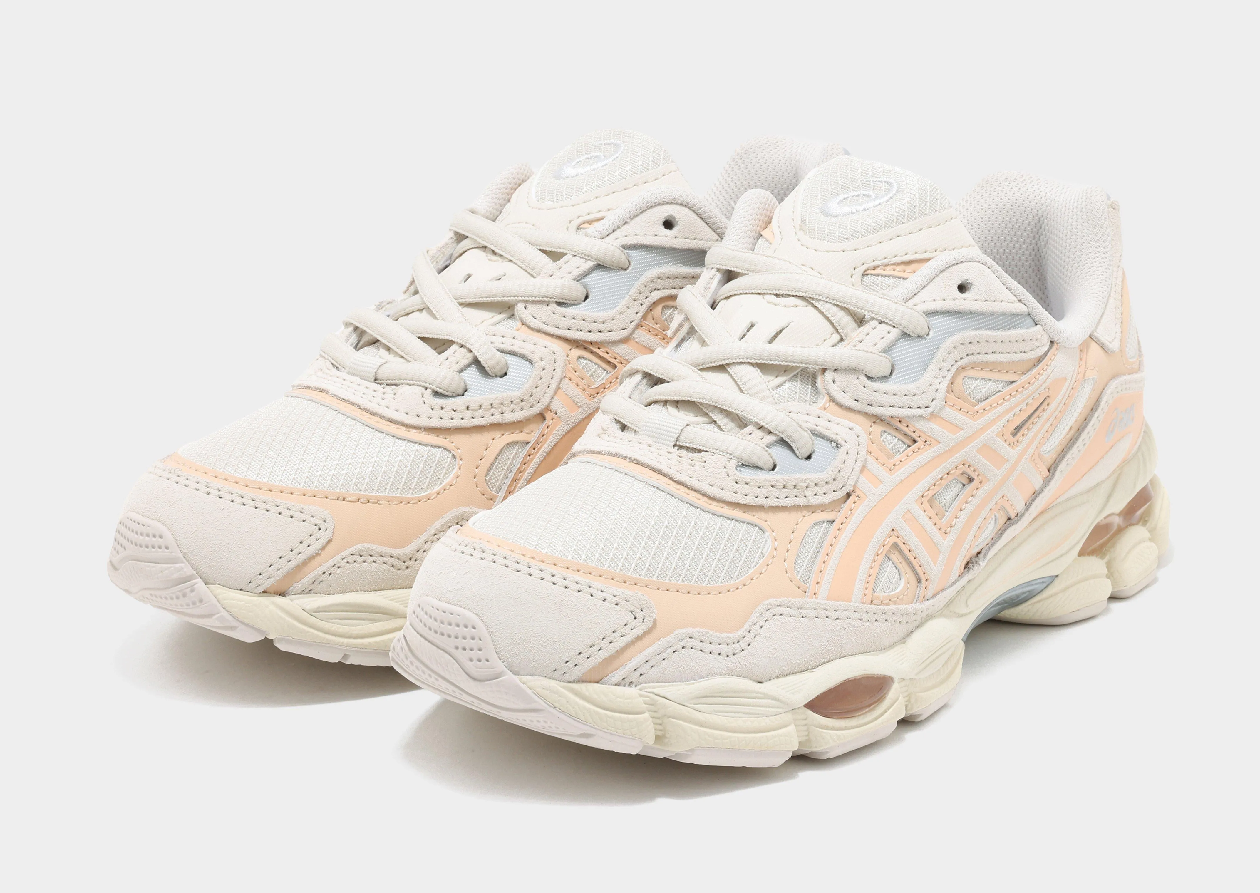 GEL-NYC Women's Run Support Comfortable Straps