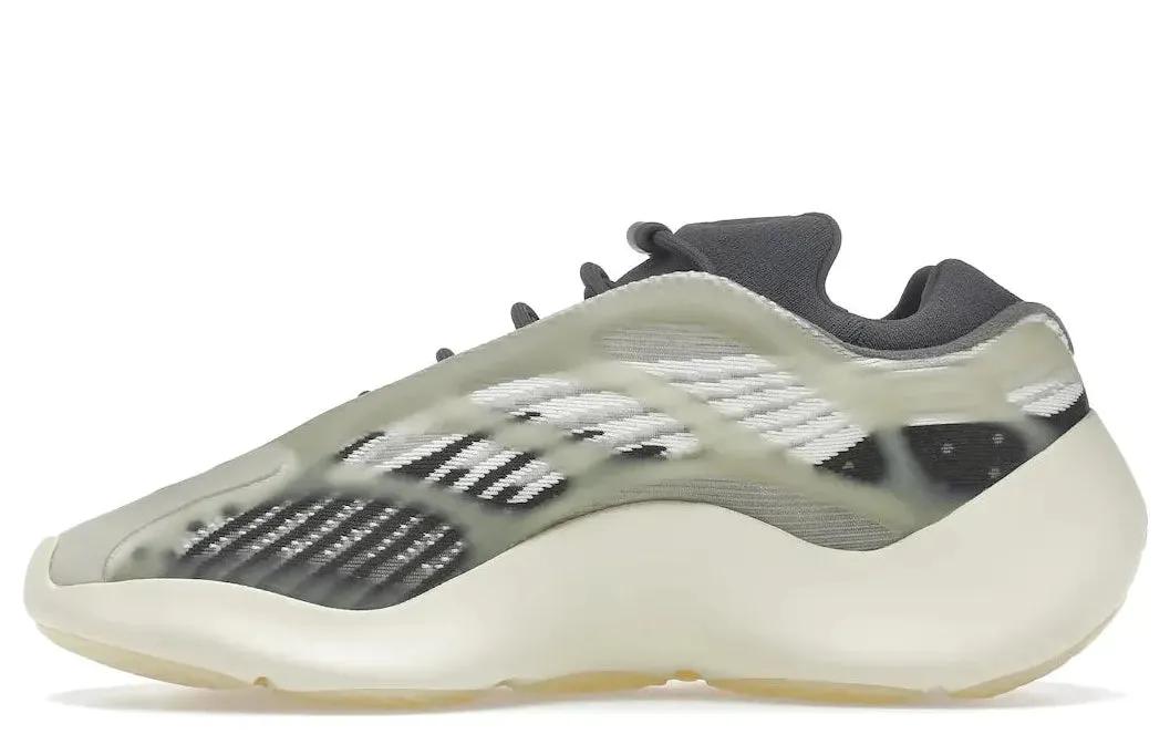 adidas Yeezy 700 V3 Fade Salt Lean Design