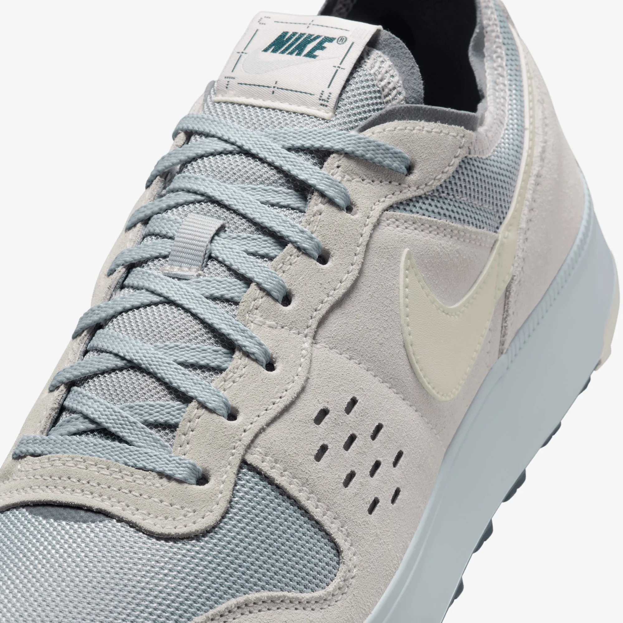 Trend Glow Nike | C1TY "STEEL" { PURE PLATINUM/SAIL-WOLF GREY-COOL GREY