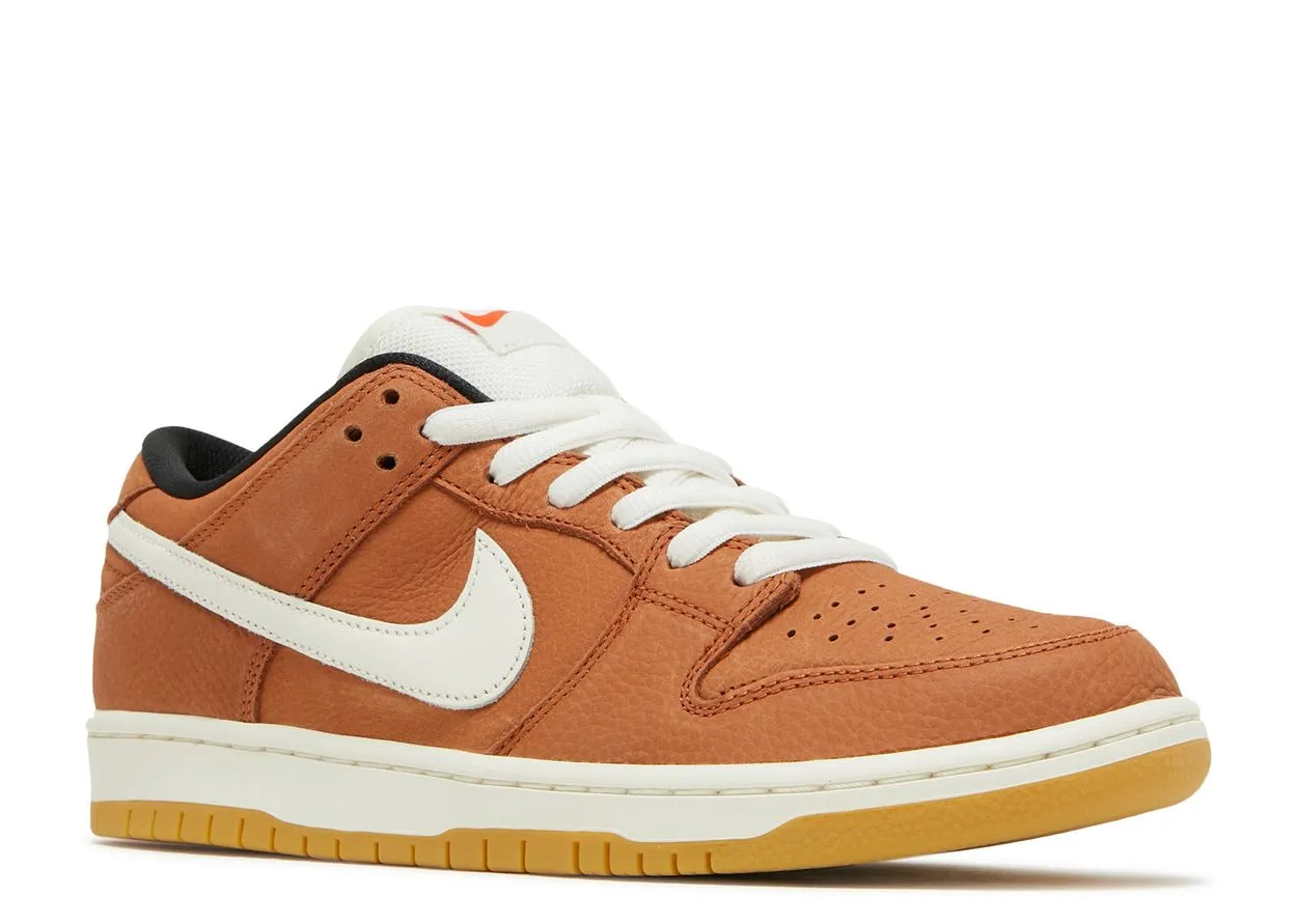 Quick Action Nike SB Dunk Low Pro Dark Russet