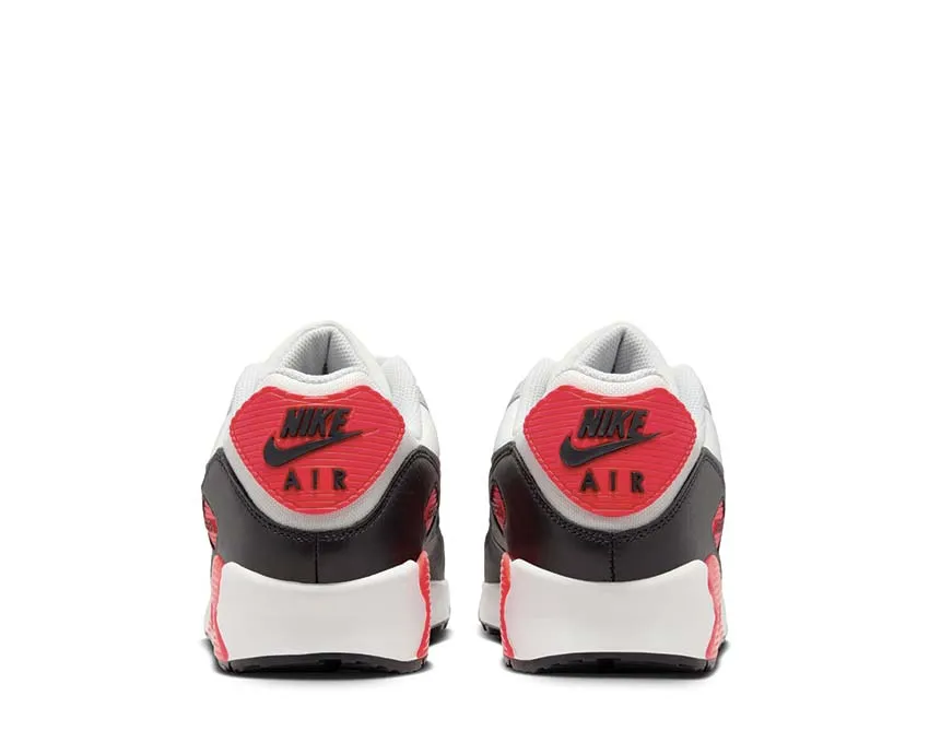 warm weather Summer Outfit Nike Air Max 90 GTX