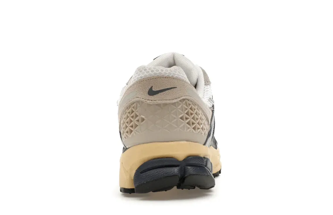 for men mid - range shoes Nike Zoom Vomero 5 Thunder Blue Cream