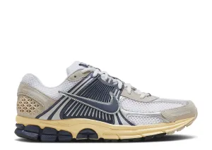 maximalist shoe style running in spring Nike Zoom Vomero 5 Thunder Blue Cream