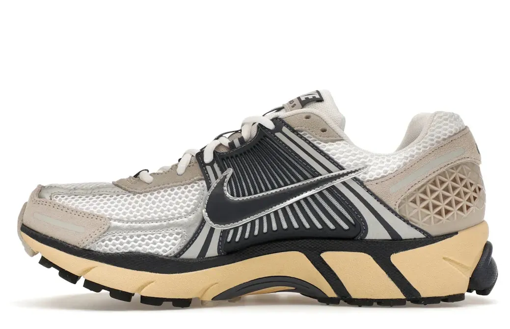 Nike Zoom Vomero 5 Thunder Blue Cream matte shoes
