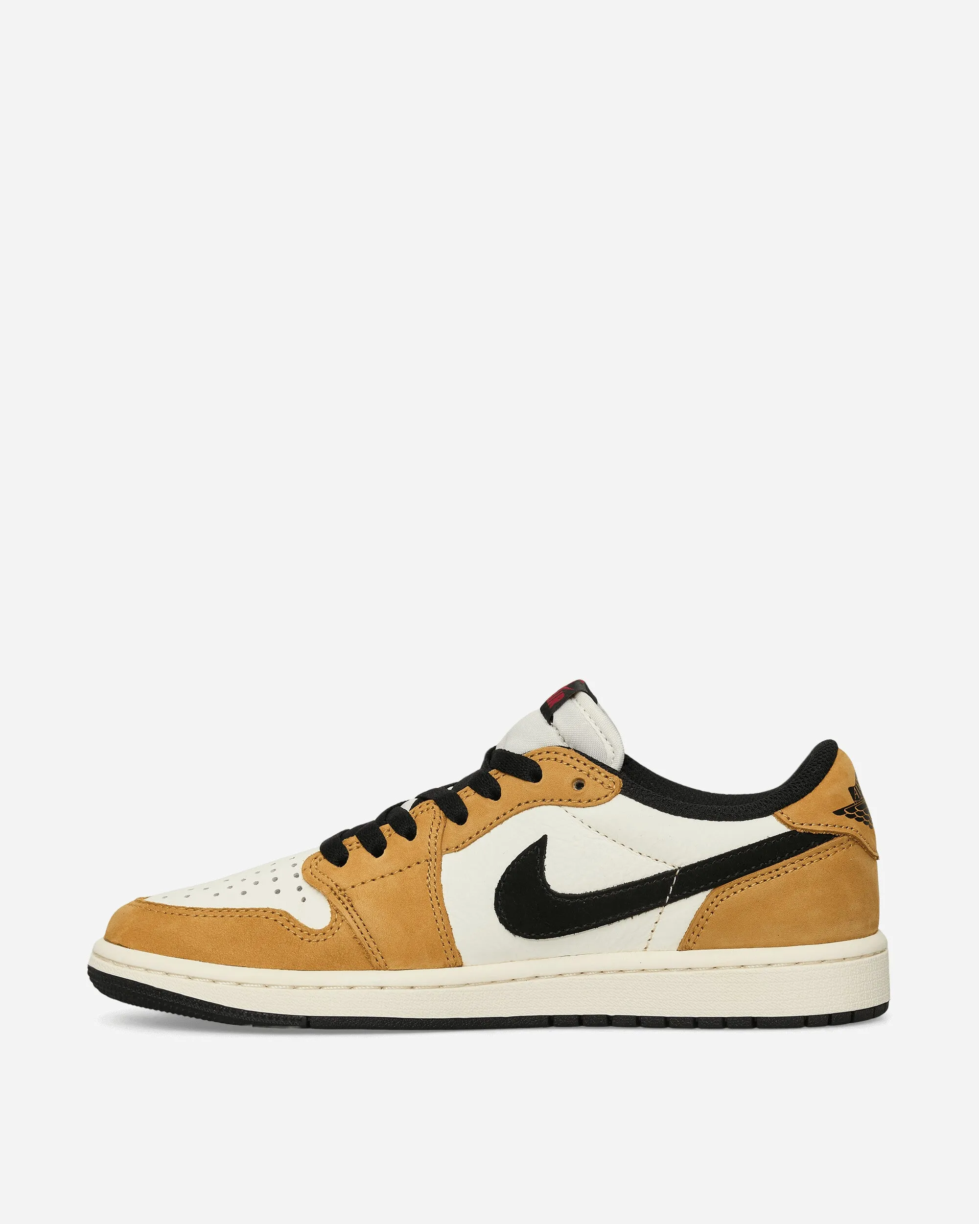 Air Jordan 1 Low Sneakers Sail / Golden Harvest Calm Tone