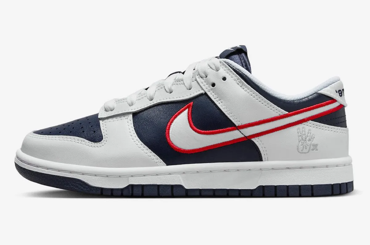 Relaxed Walk Nike Dunk Low "Houston Comets Four-Peat" Women's