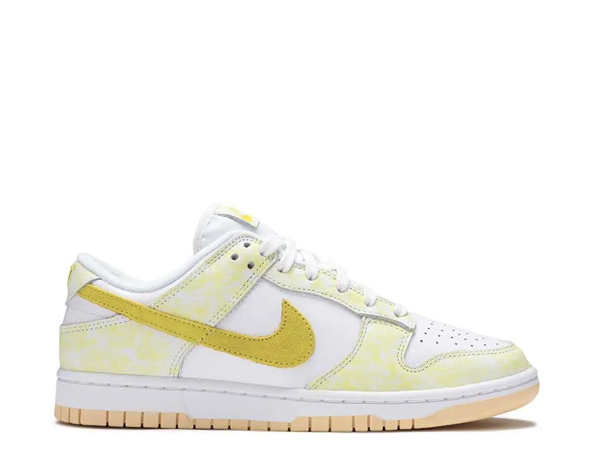 Nike Dunk Low OG Wmns Walk Ready Mid Top Design