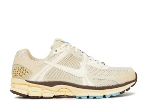gel shoes competitive - runner Nike Zoom Vomero 5 Oatmeal