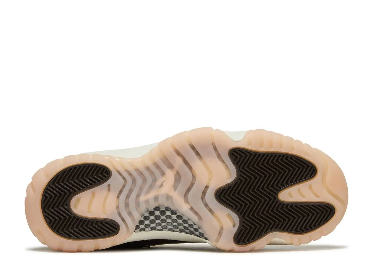 Air Jordan 11 Retro Neapolitan Leg Long Silver Shine