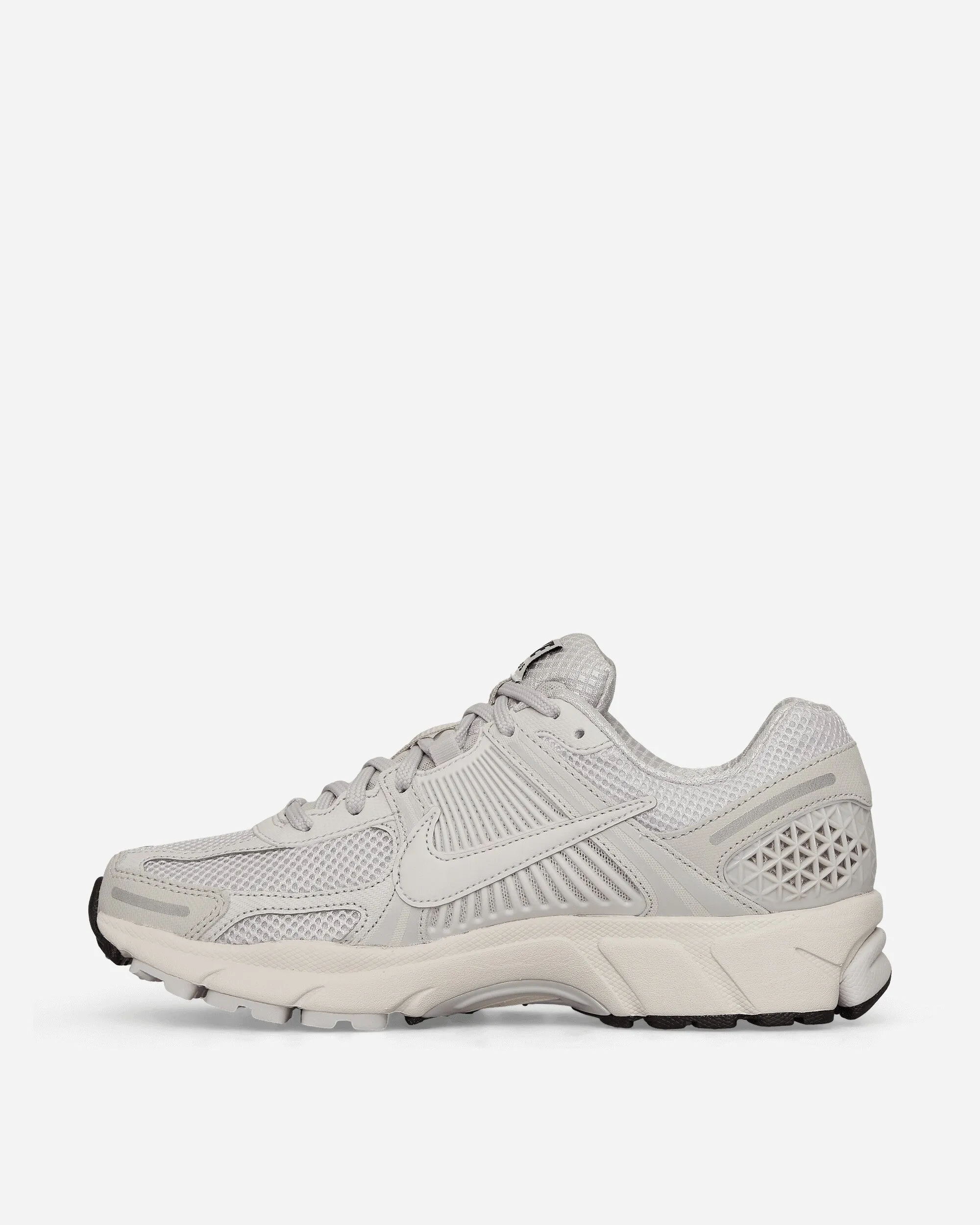 Urban Sleek easy move Zoom Vomero 5 Sneakers Vast Grey