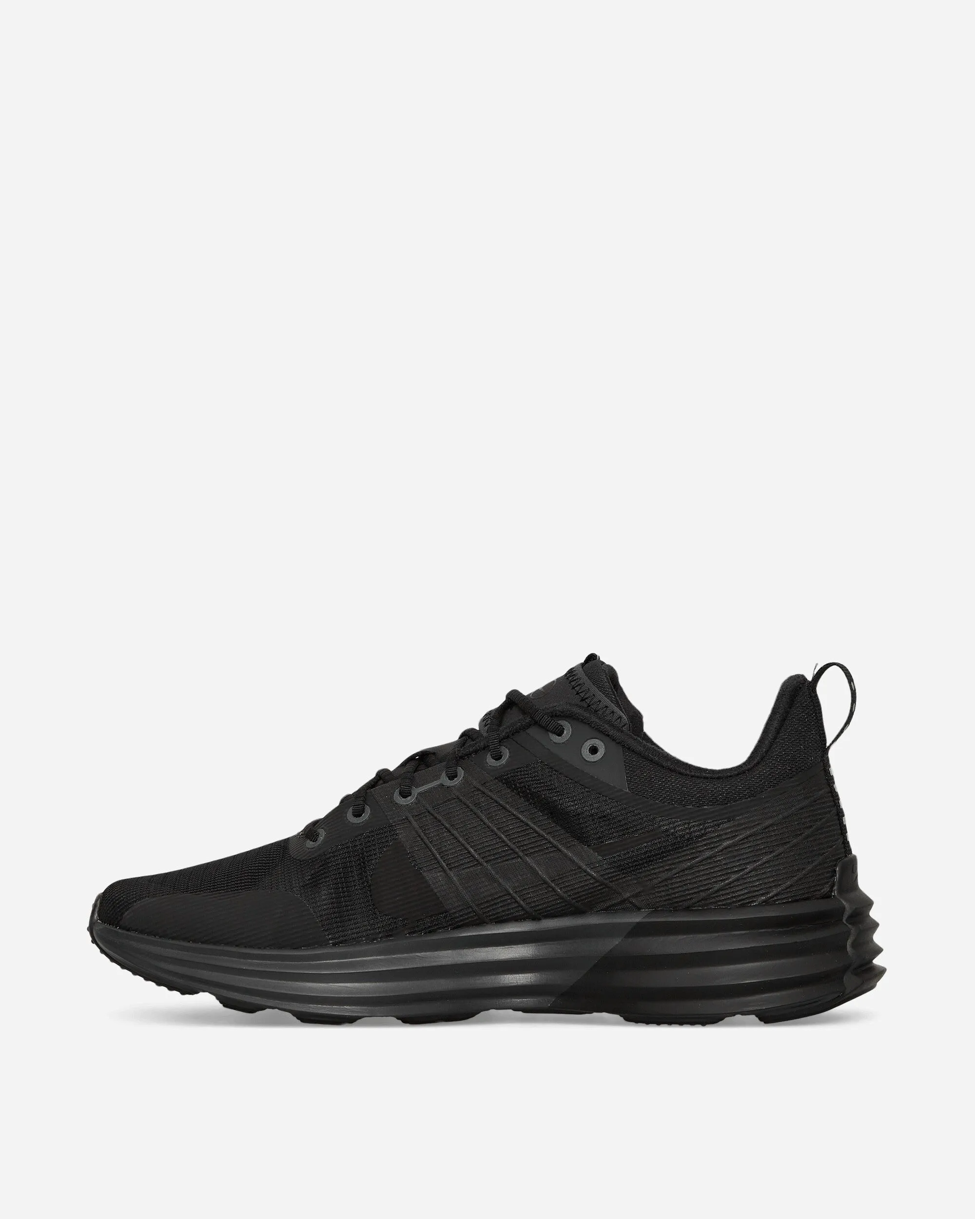 Lunar Roam Sneakers Black Brave Walk