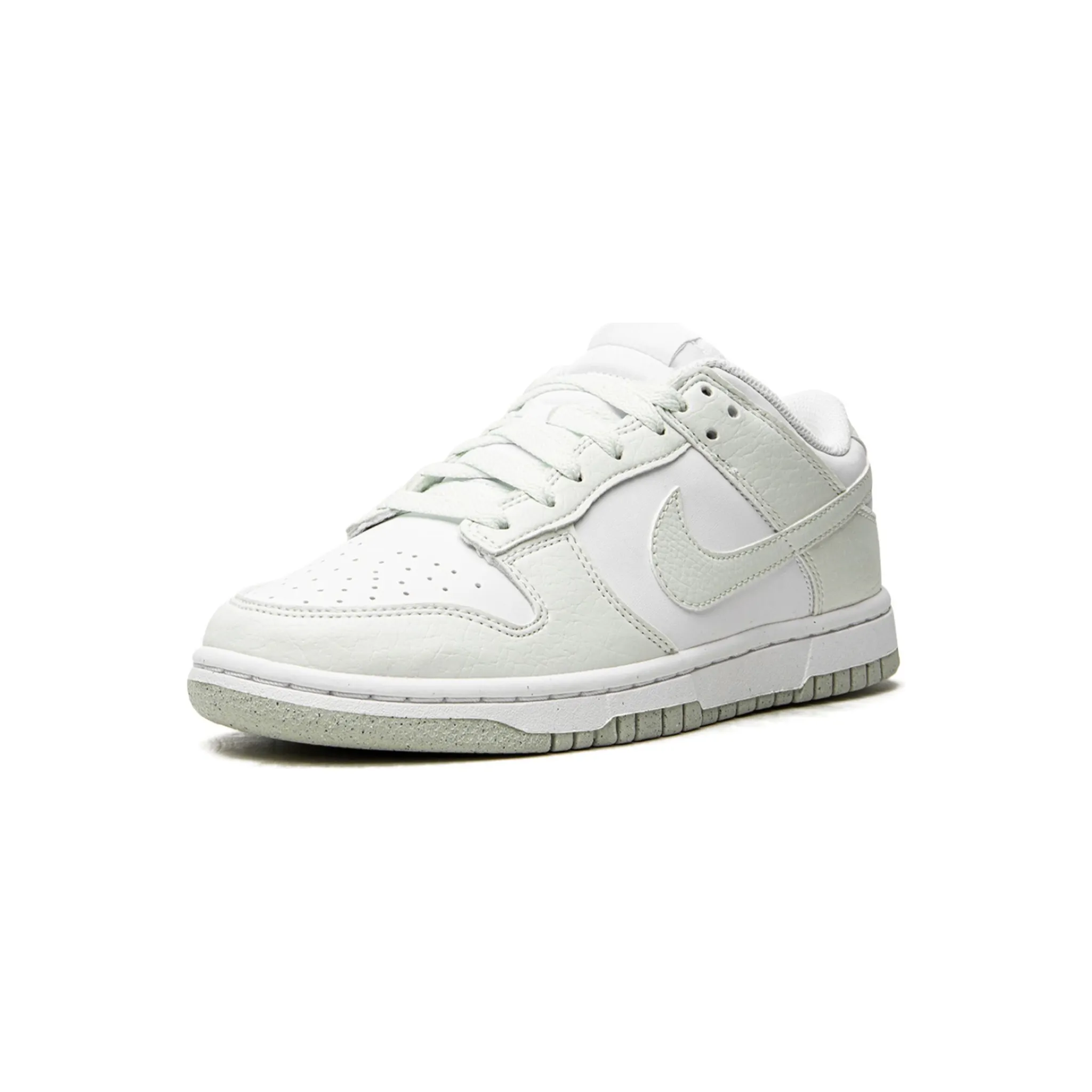 WMNS Nike Dunk Low "White Mint" (W) Happy Move