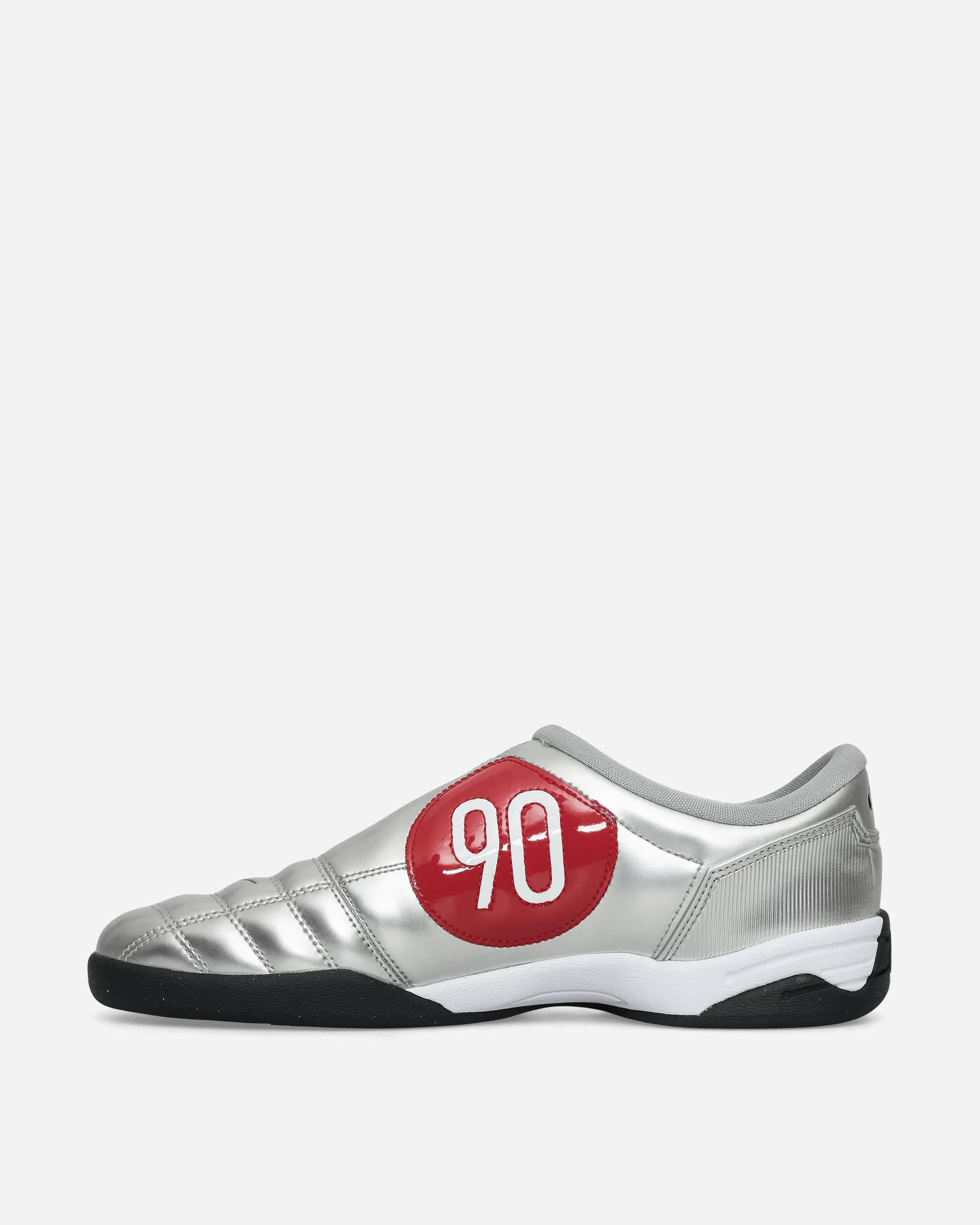 Total 90 Sneakers Metallic Silver / Black Fresh Drop Rapid pace