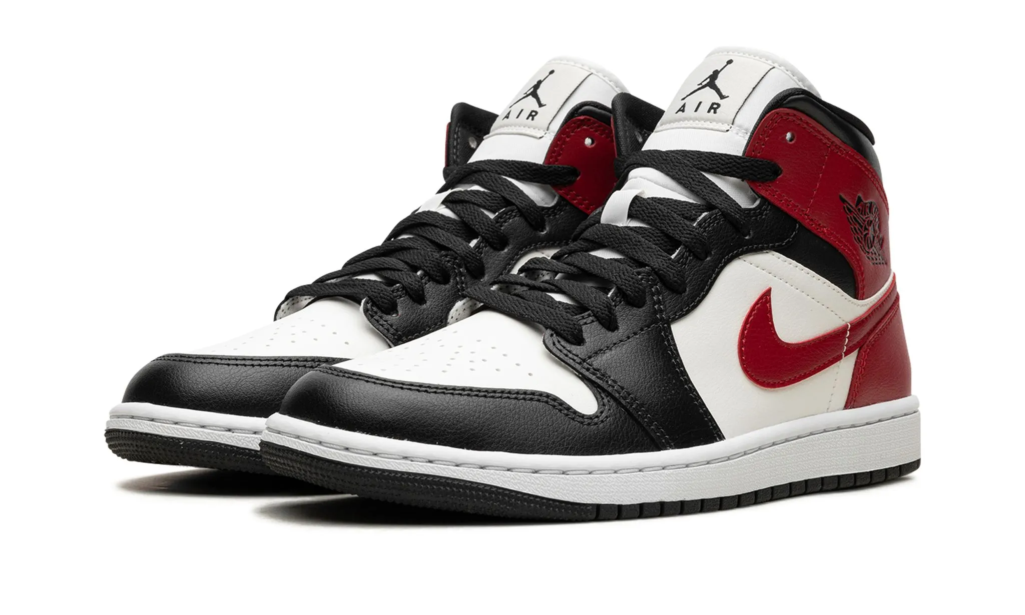 Wmns Air Jordan 1 Mid 'Black Toe' Park Picnic Gym Style