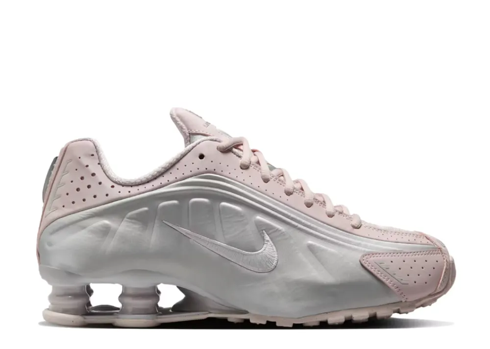 Nike Shox R4 Barely Rose Metallic Platinum track - spikes