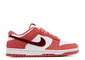 Nike Dunk Low Valentine's Day Coffee Run Indoor Step
