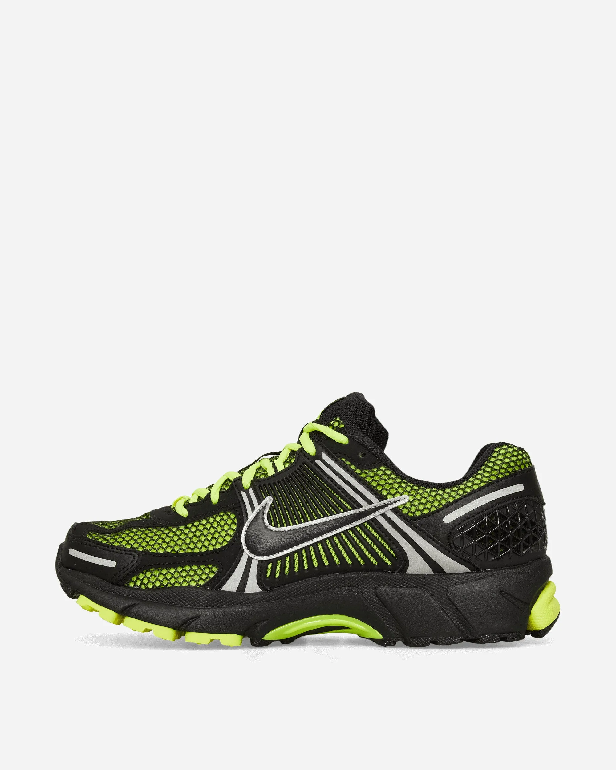 Zoom Vomero 5 Sneakers Lemon Venom / Black forest walk Hero Mode