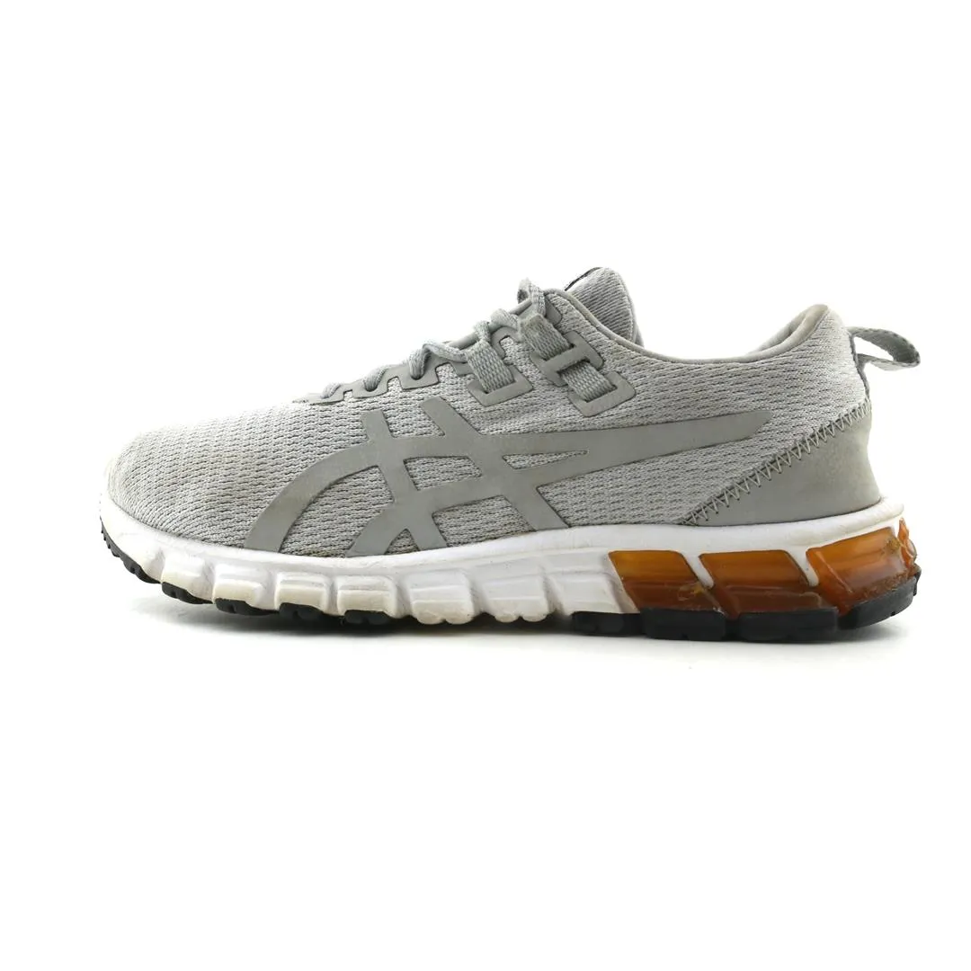 Camera Look design ASICS GEL-QUANTUM 90