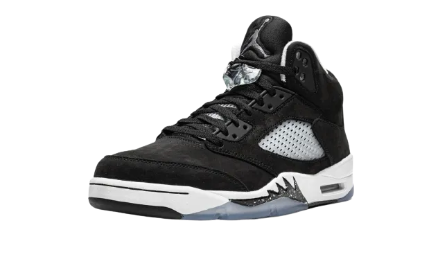 Jordan 5 Retro "Moonlight" Lightweight Walk