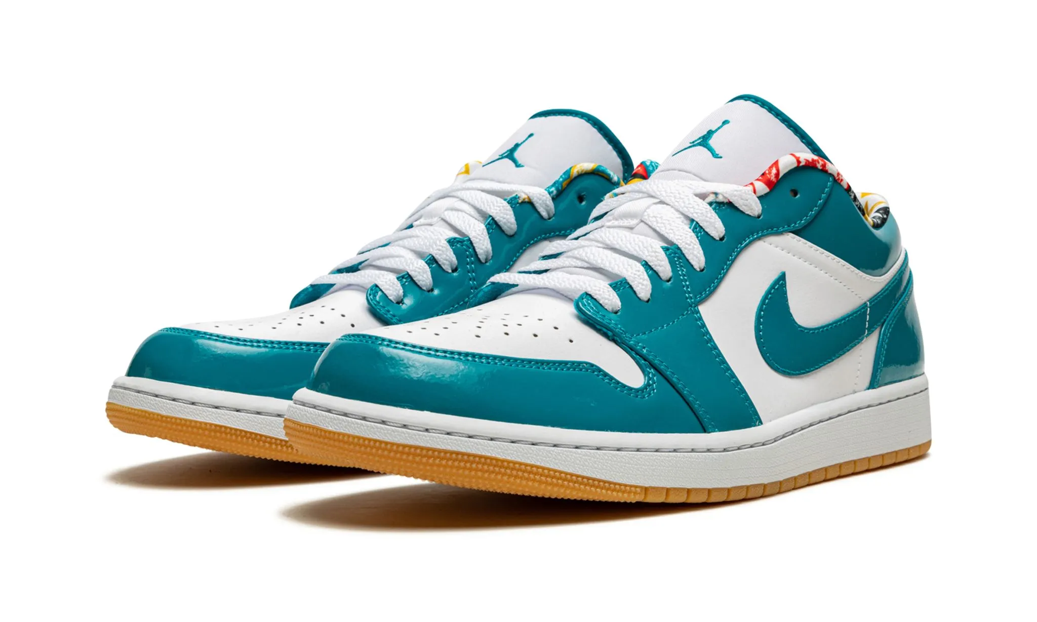 On Trend Urban Chill Air Jordan 1 Low Barcelona Cyber Teal