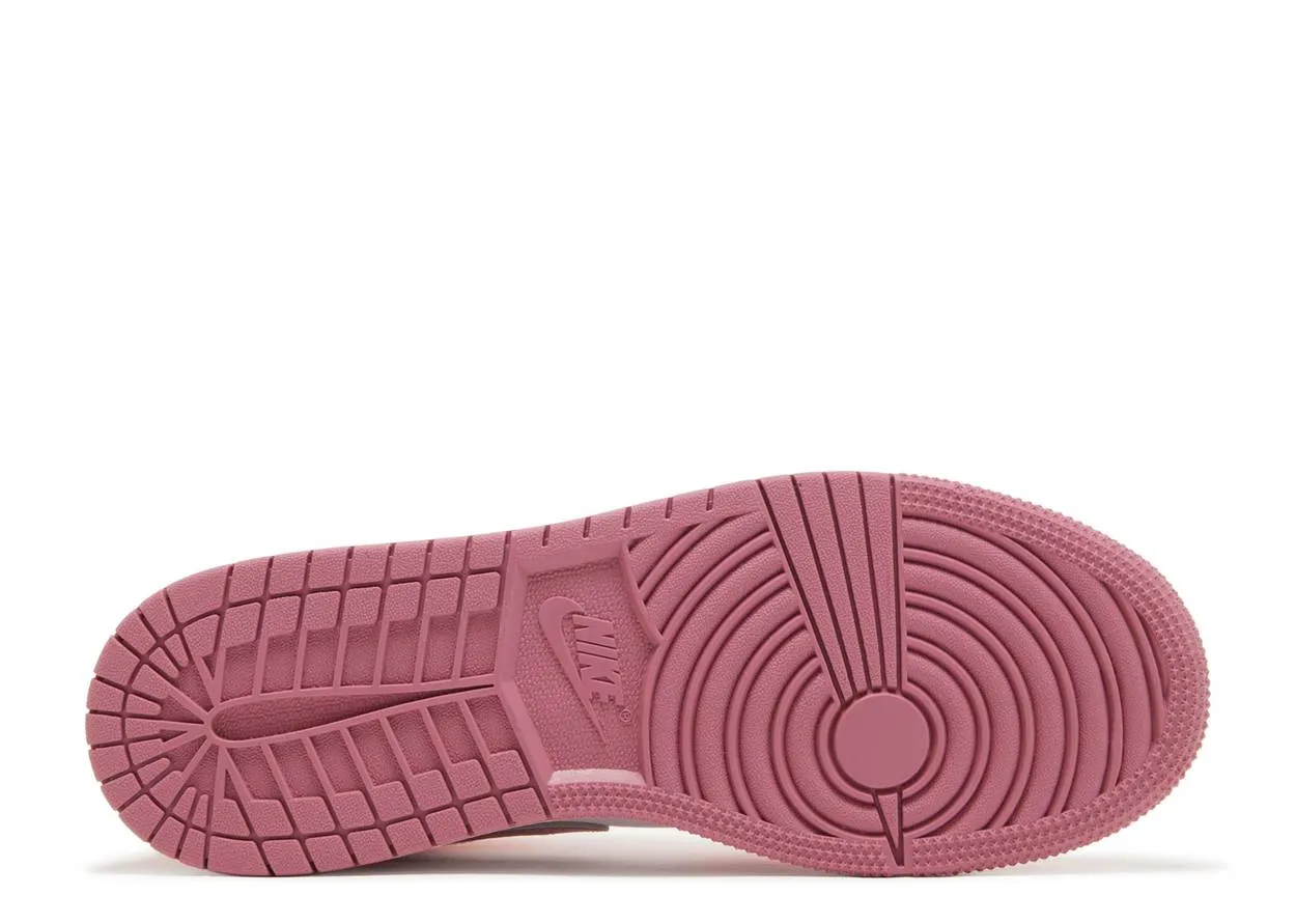 Air Jordan 1 Mid Valentine??s Day breath easy Storm Walk
