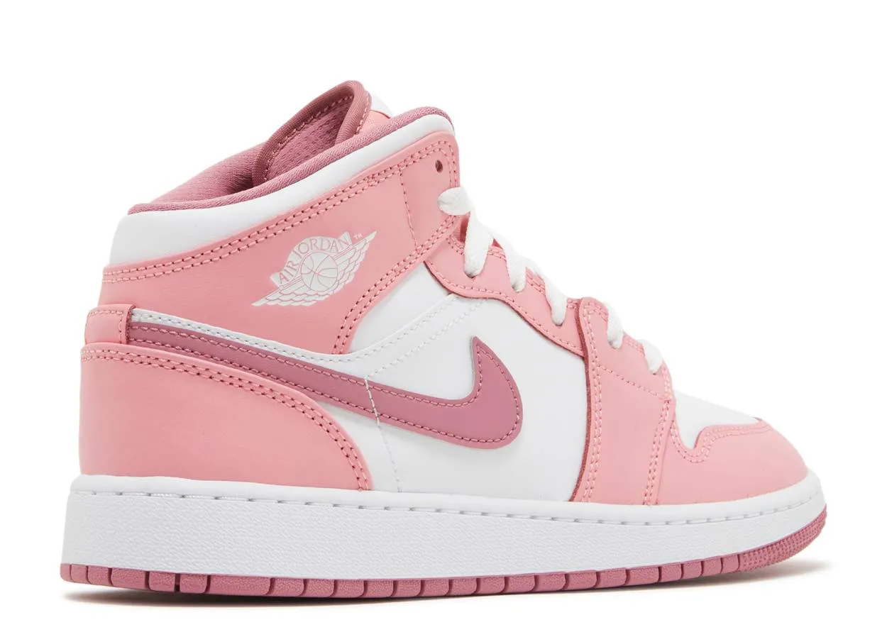 Air Jordan 1 Mid Valentine??s Day party look Ice Hike