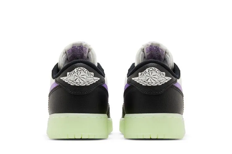 Air Jordan 1 Retro Low OG GS 'Black Raspberry' Field Walk