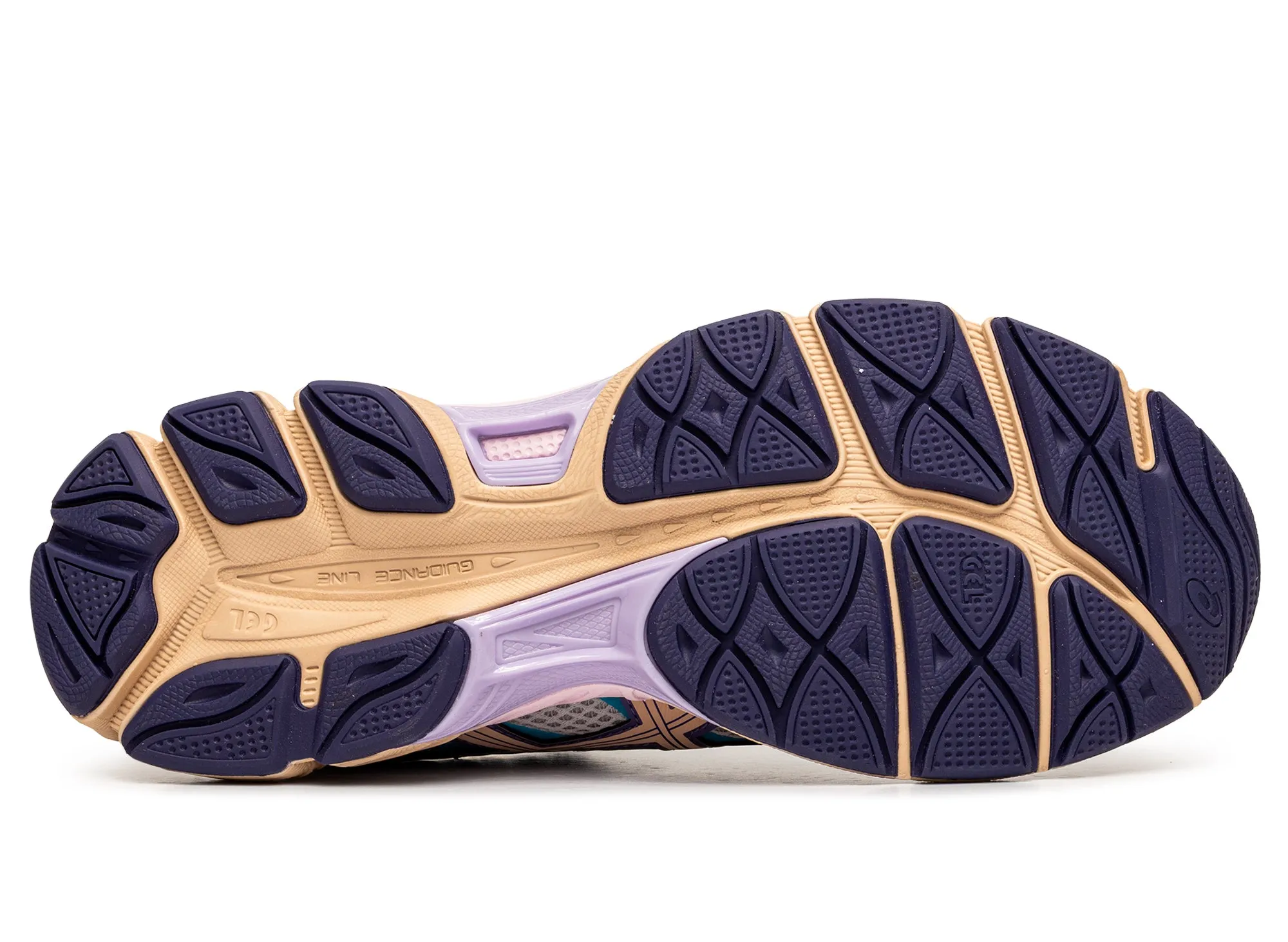 Light Core Asics Gel-Cumulus Cloud Grey / Bisque 16 xld