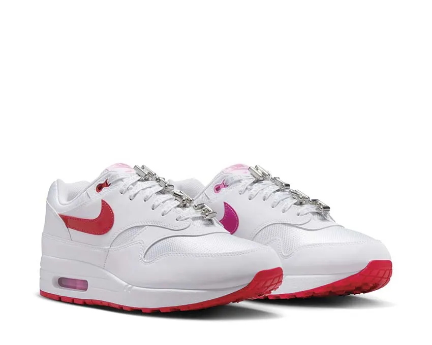Foot Support Nike Air Max 1 Premium Valentine's Day "University Red"