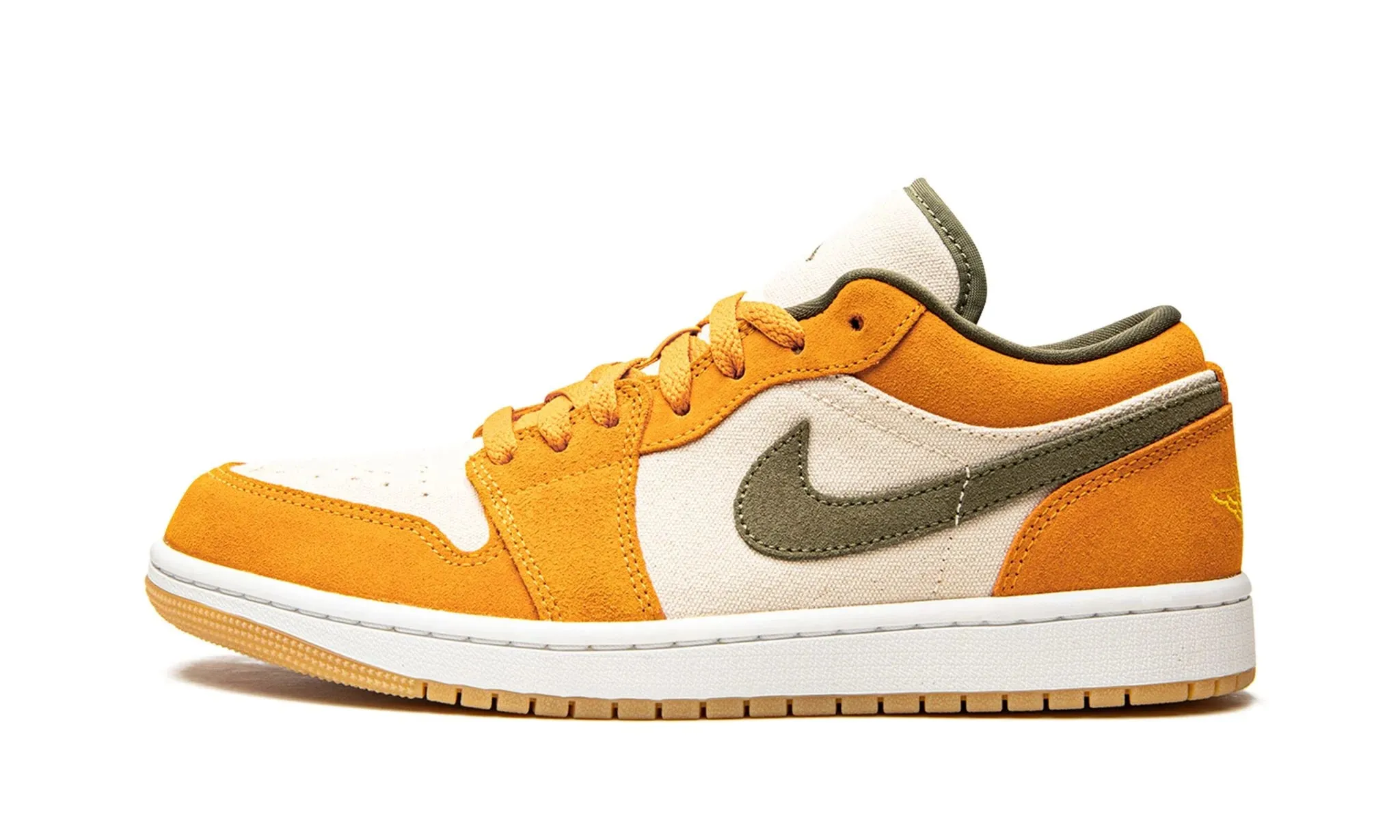 Air Jordan 1 Low SE Light Curry Field Walk Timeless Fit