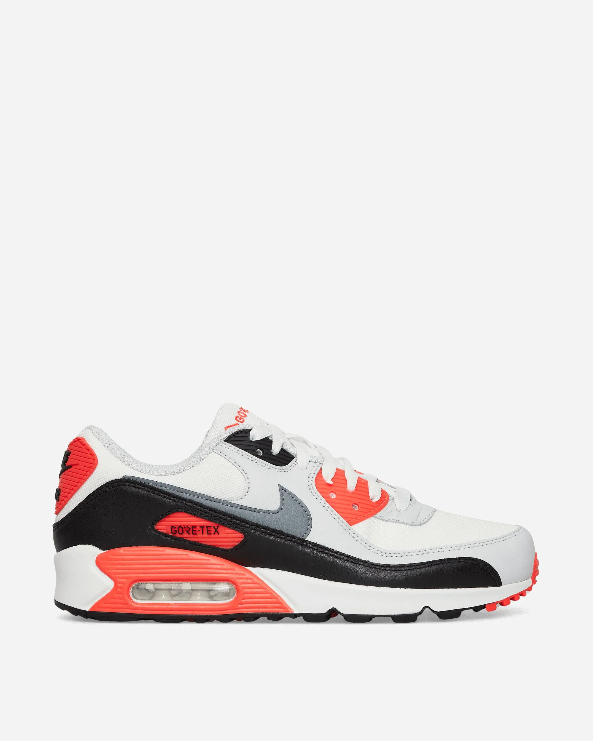 Air Max 90 GORE-TEX Sneakers Summit White / Bright Crimson / Black / Cool Grey Stable base