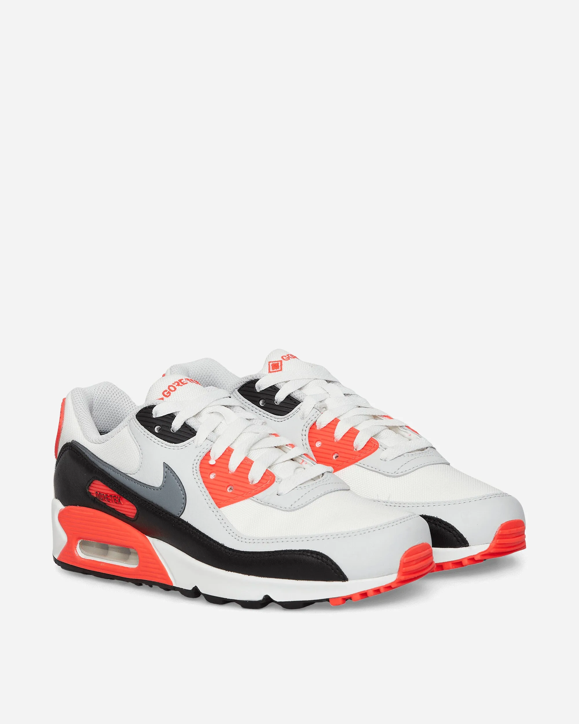Air Max 90 GORE-TEX Sneakers Summit White / Bright Crimson / Black / Cool Grey Mesh Cool