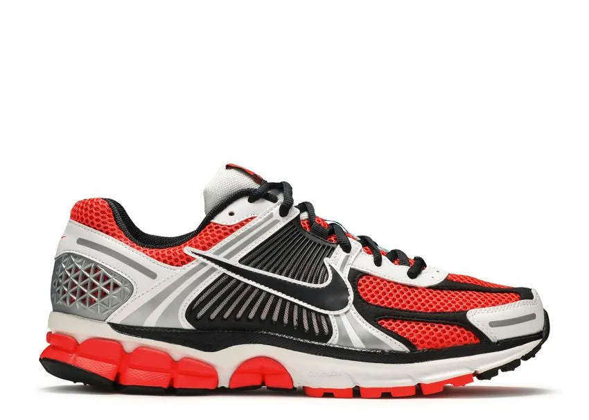 science - fiction - themed running wear machine - washable running shoes Nike Zoom Vomero 5 Bright Crimson
