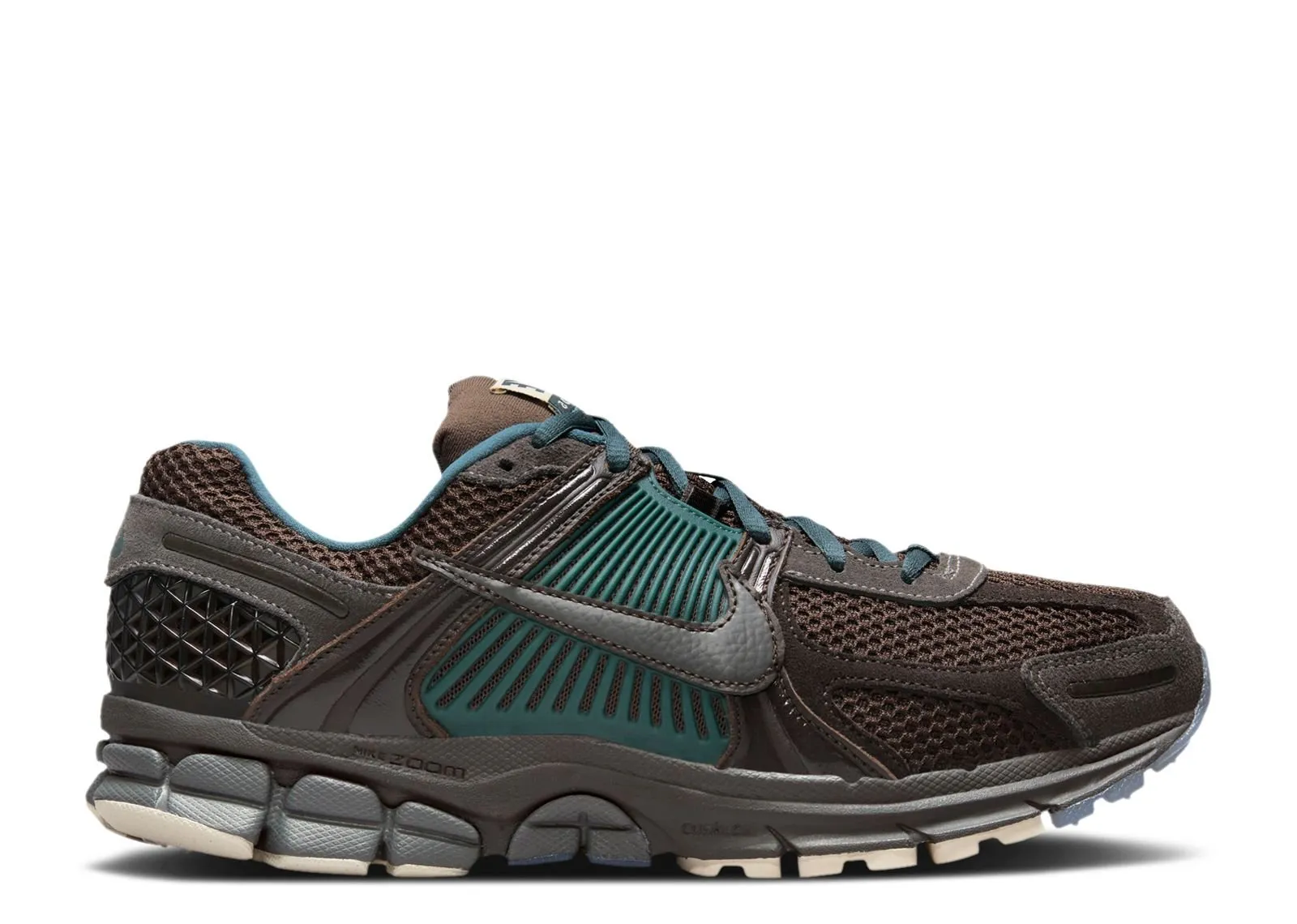 outdoor adventurer shoes Elegant Nike Zoom Vomero 5 Premium Baroque Brown