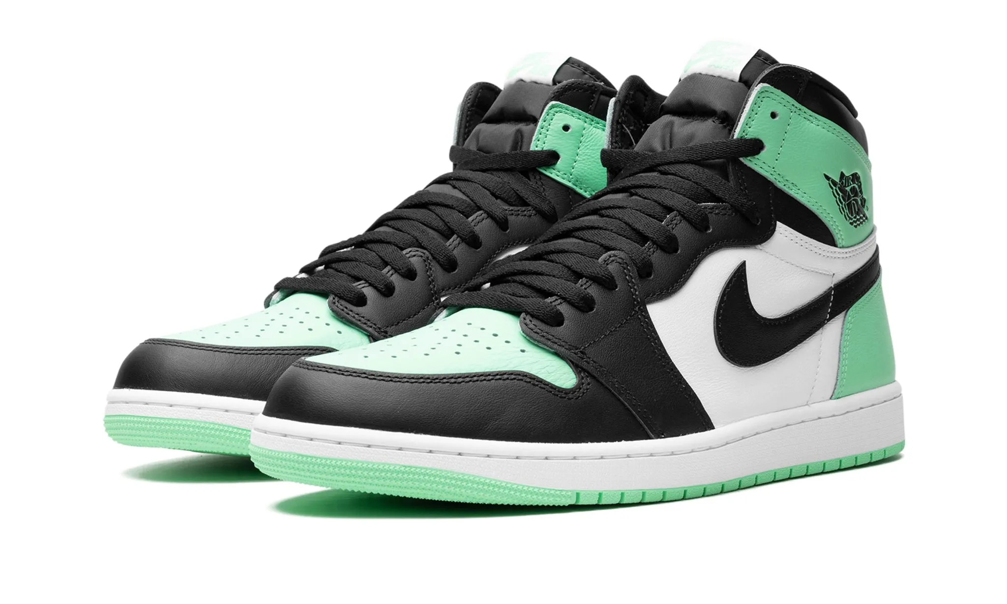 Air Jordan 1 Retro High OG 'Green Glow' Pool Ready