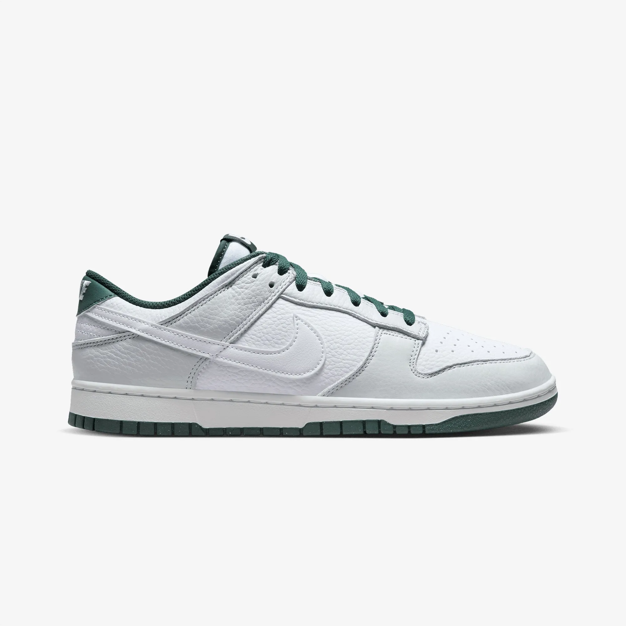 NIKE | DUNK LOW RETRO SE { PHOTON DUST/WHITE-VINTAGE GREEN Carry Easy