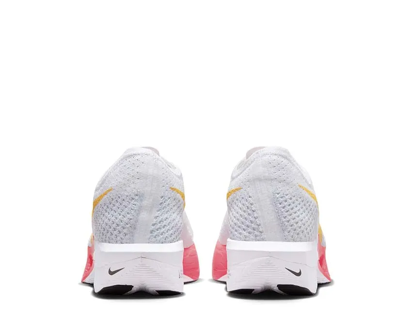 cross - training ability Minimal Look Nike ZoomX Vaporfly Next 3% W