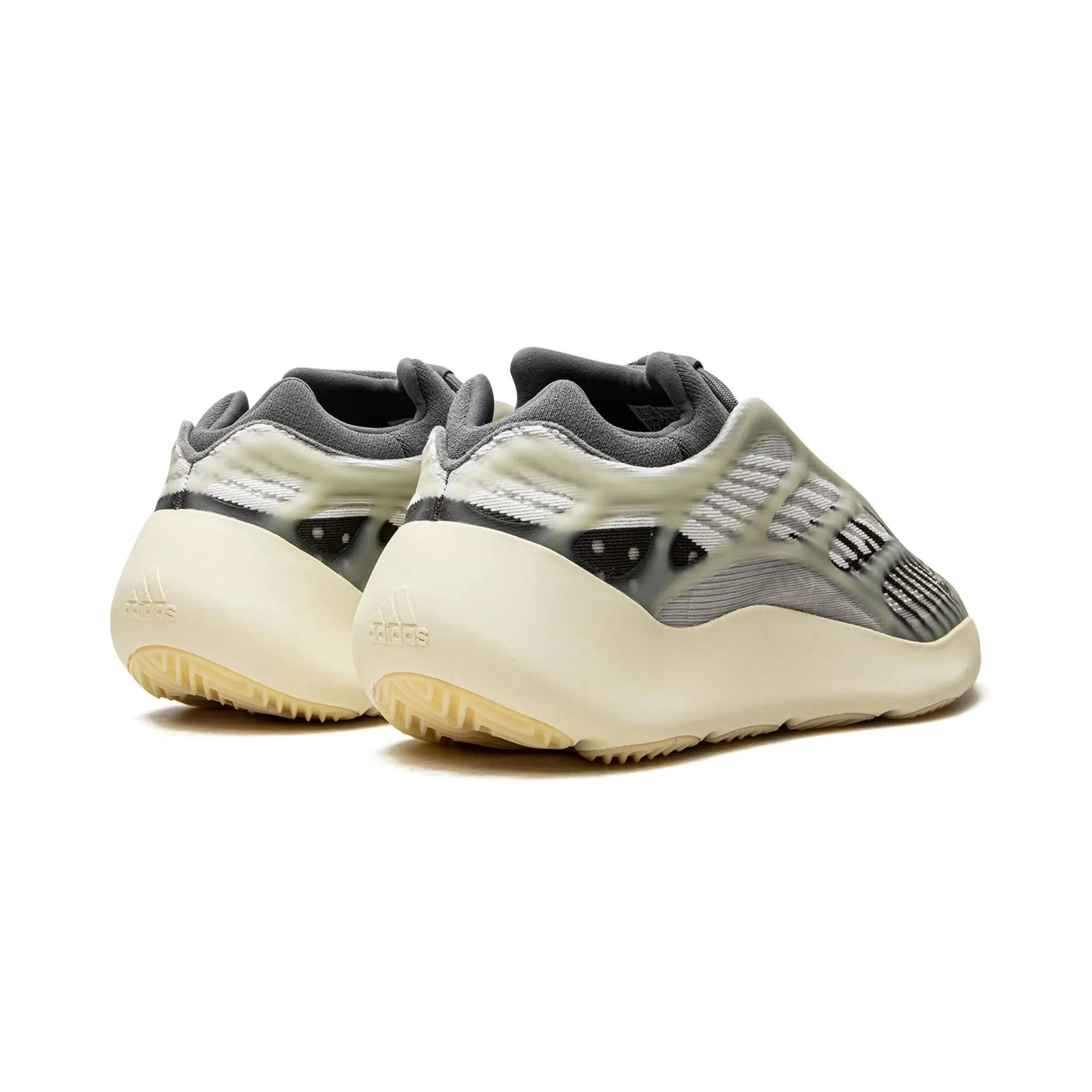 Yeezy Boost V3 700 - Fade Salt Valley Hike Chill Vibes