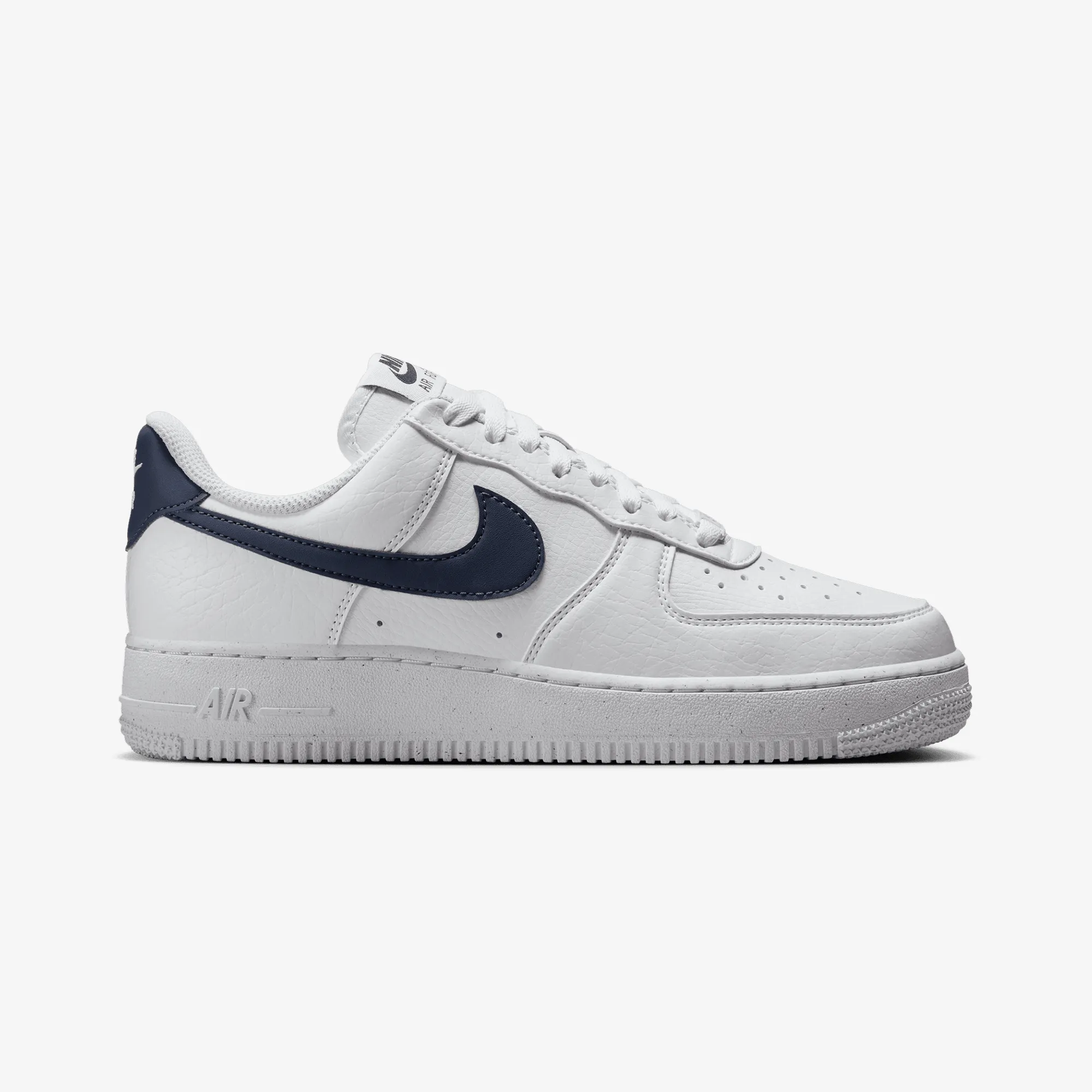 NIKE | AIR FORCE 1 '07 NEXT NATURE { WHITE/MIDNIGHT NAVY-WHITE Virtual Step Toe Protection