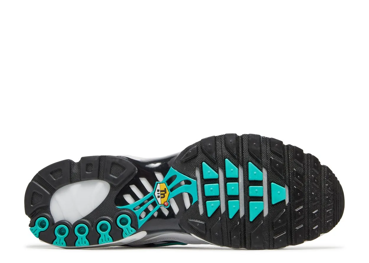 Dot Play Nike Air Max Plus atmos White Hyper Jade