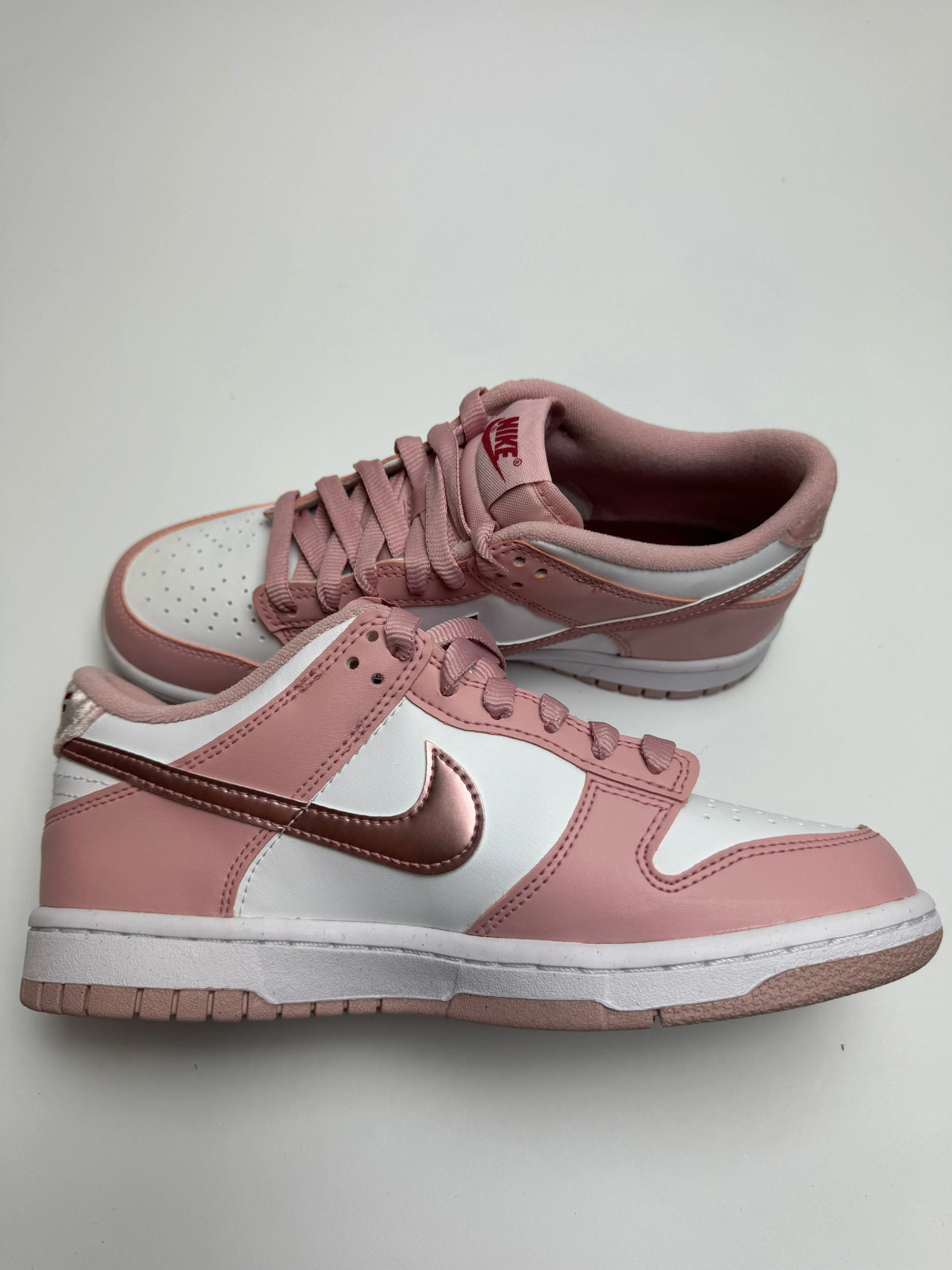 Bright Pop Unisex Choice Nike Dunk Low "Pink Velvet"