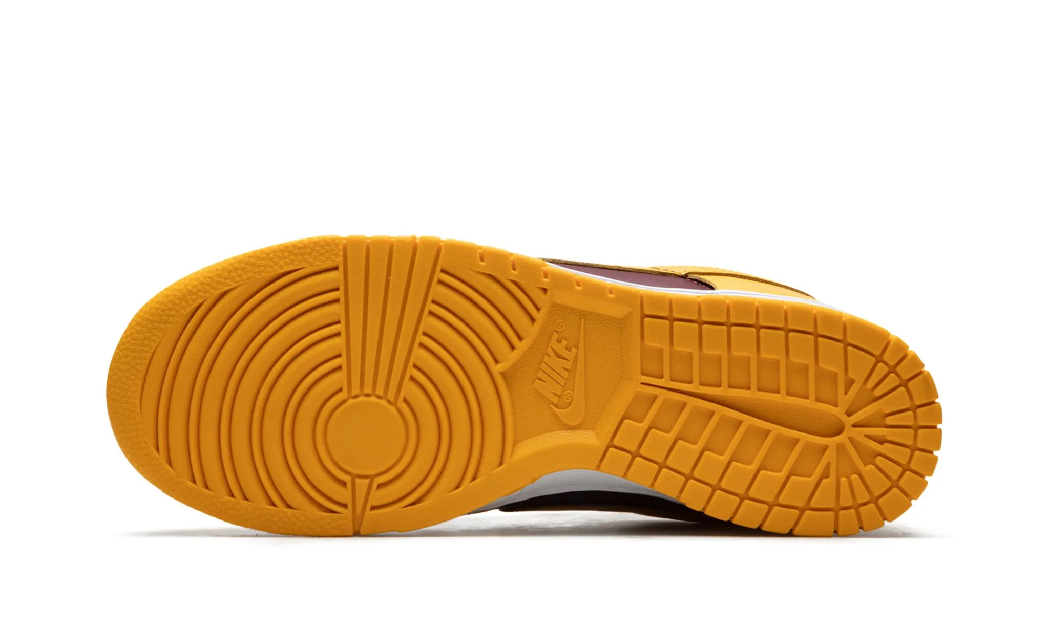 Nike Dunk Low "Arizona State" Family Meet Versatile Step
