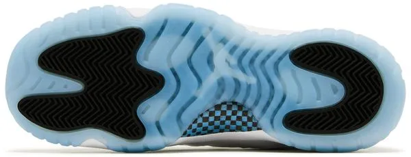 Foot Journey Stretchable Upper Jordan 11 Retro "Legend Blue" Grade School (2024)