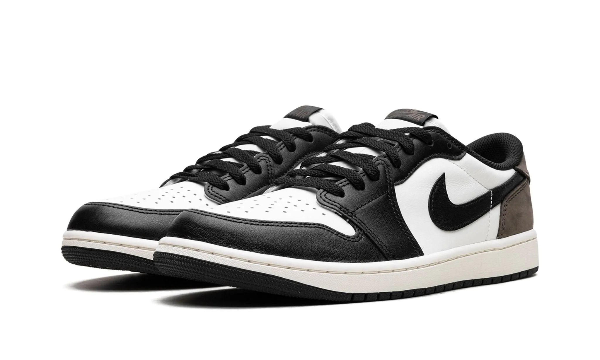 Adjustable Fit Firm Ground Air Jordan 1 Retro Low OG 'Mocha'