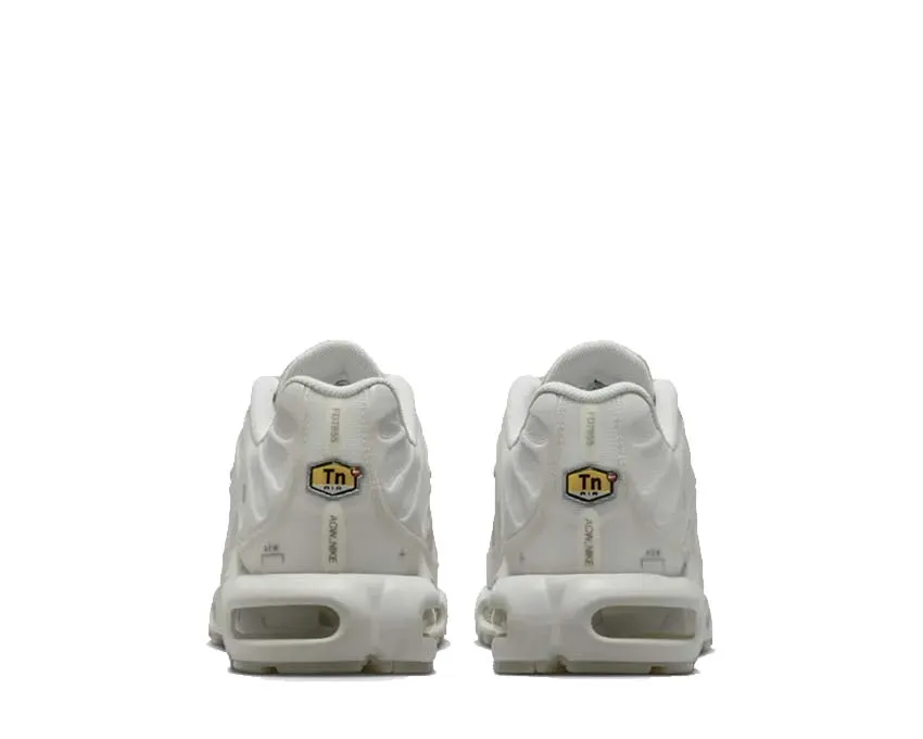 Nike Air Max Plus A Cold Wall Farm Jog