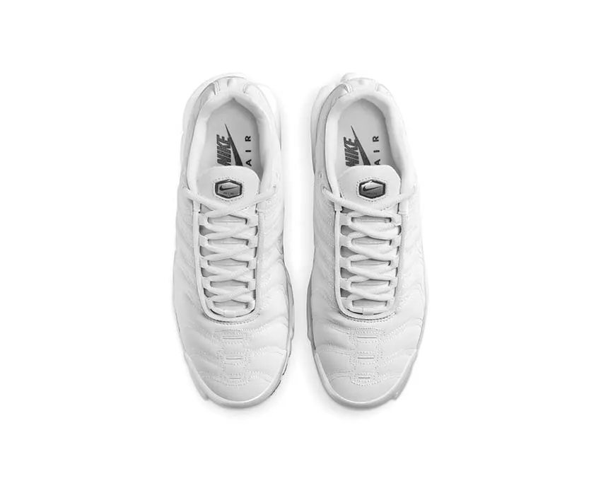 Nike Air Max Plus W Versatile Look