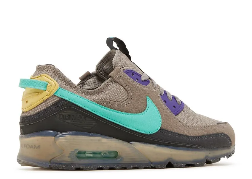 Nike Air Max 90 Terrascape Moon Fossil Light Menta Slim Build