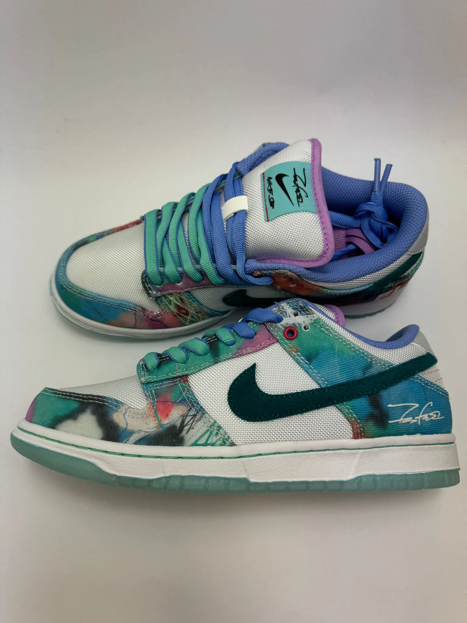 Path Jog Nike SB Dunk Low "Futura Laboratories Bleached Aqua"