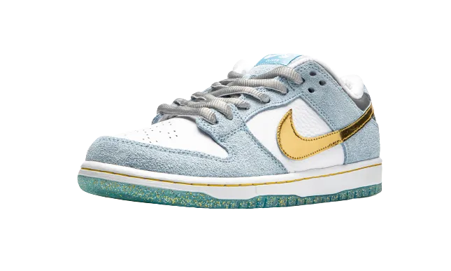 Sand Stroll Commuter Life Nike SB Dunk Low "Sean Cliver - Holiday"